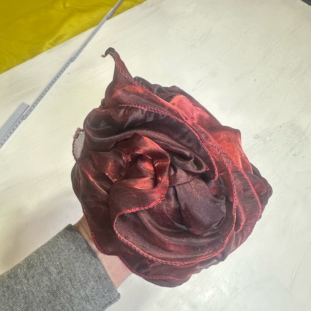 Vintage Burgundy Satin Turban Hat Rose Detail Statement Church Derby - Picture 11 of 13